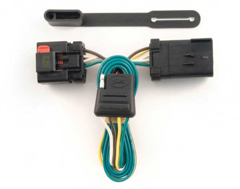 Curt 55381 T Connector With 4-Way Flat Trailer Connector
